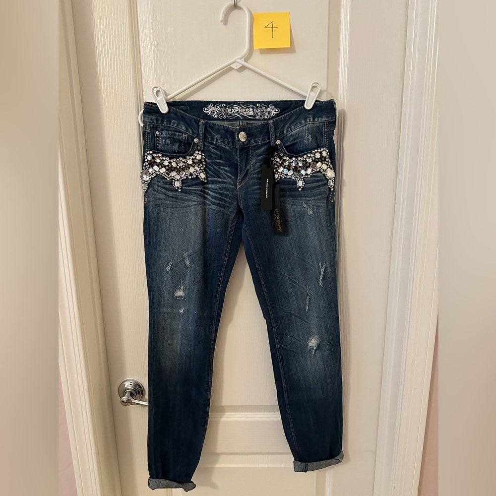 NWT Express Zelda Jean